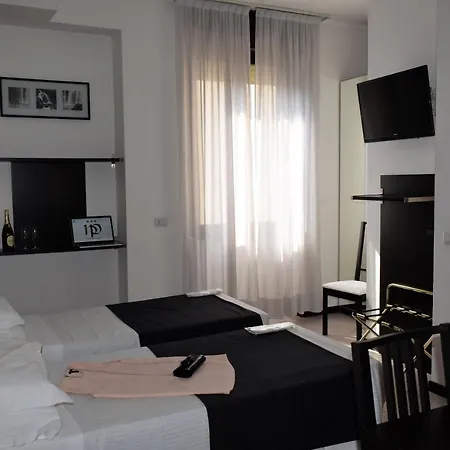 Hotel Perugino Milan